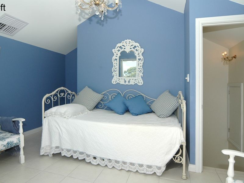 22 Fenton Avenue, Christies Beach SA 5165