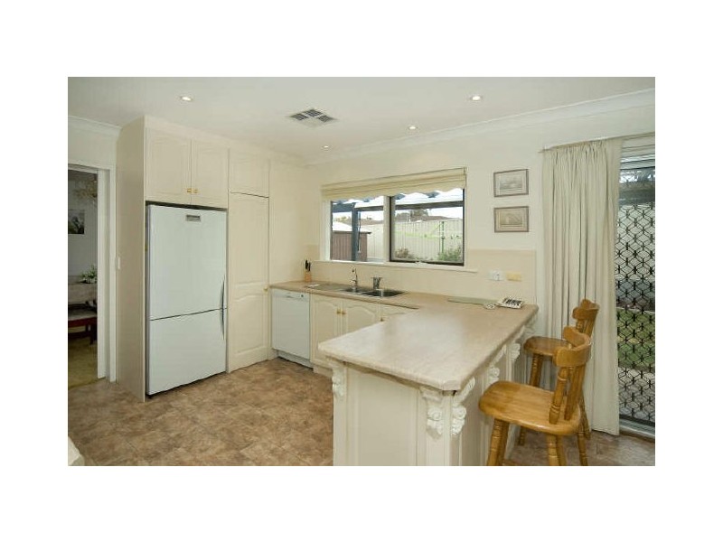 11 Bice Avenue, Christies Beach SA 5165