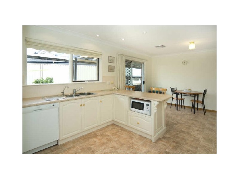 11 Bice Avenue, Christies Beach SA 5165