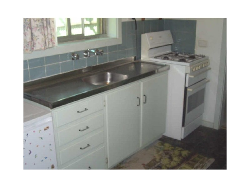 4 Jason Street, Christie Downs SA 5164