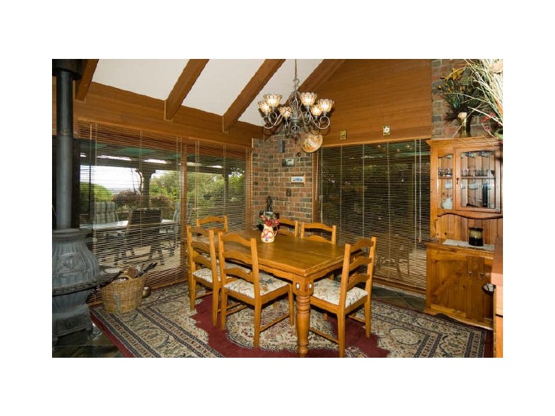 17 Darwendale Street, Huntfield Heights SA 5163