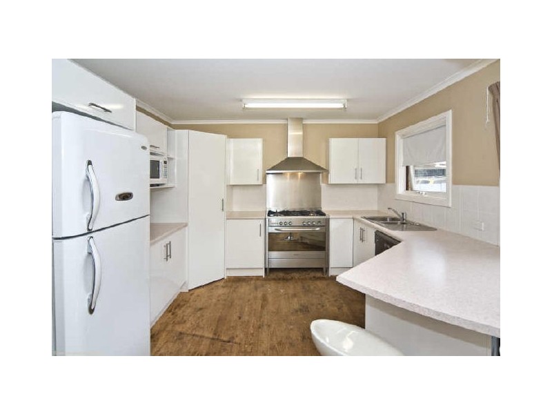 17 Quinn Street, Christie Downs SA 5164