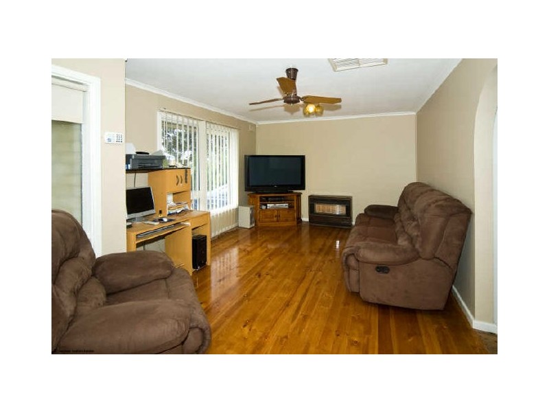 17 Quinn Street, Christie Downs SA 5164