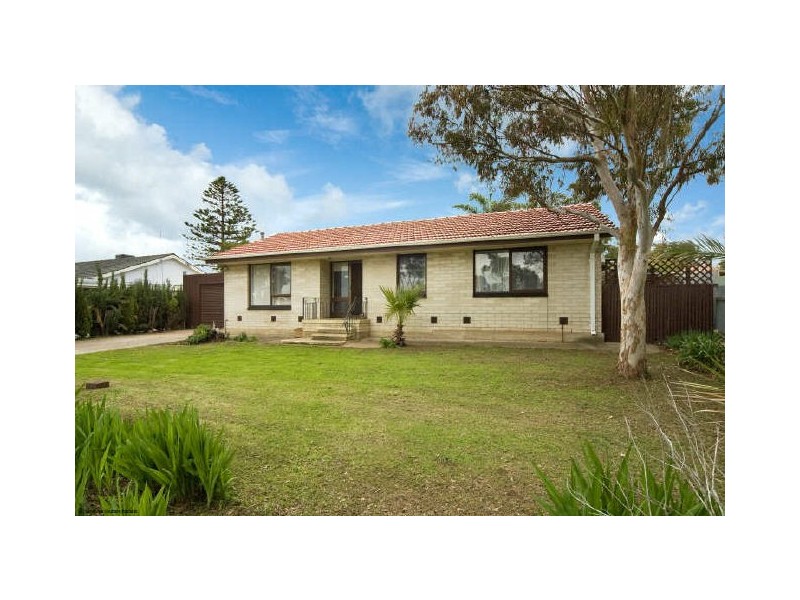 17 Quinn Street, Christie Downs SA 5164