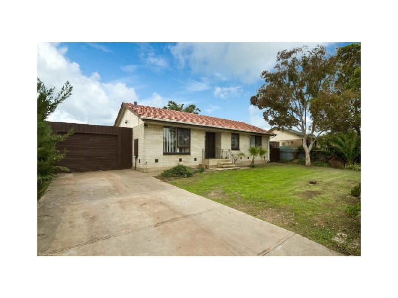 17 Quinn Street, Christie Downs SA 5164