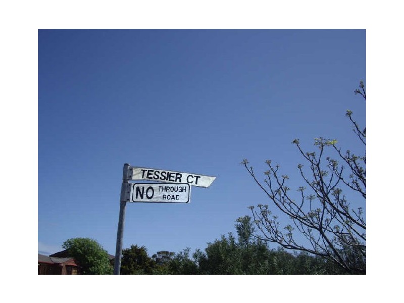 4 Tessier Court, Moana SA 5169