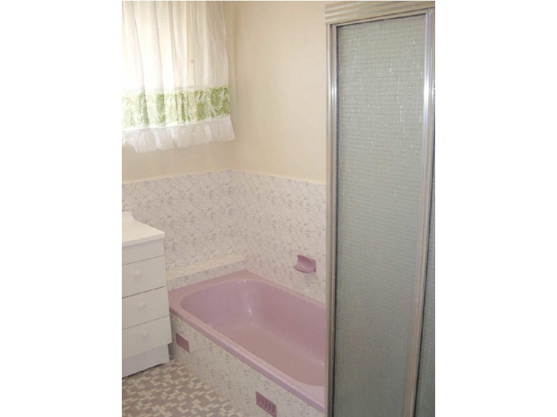 19 Williams Avenue, Hackham West SA 5163