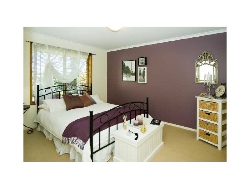5 Corsair Close, Seaford Rise SA 5169