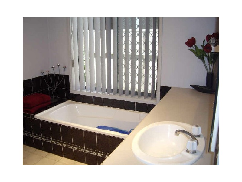 64 Barbados Drive, Seaford Rise SA 5169