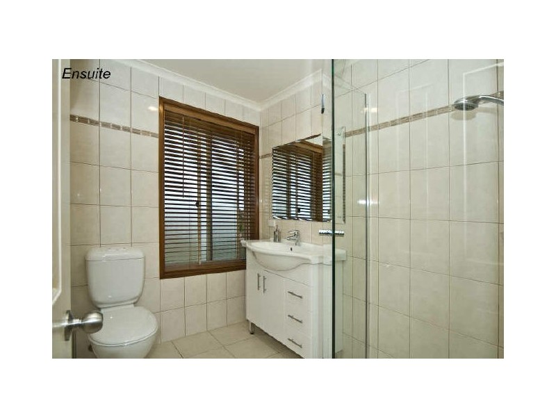 18 Brett Crescent, Hallett Cove SA 5158