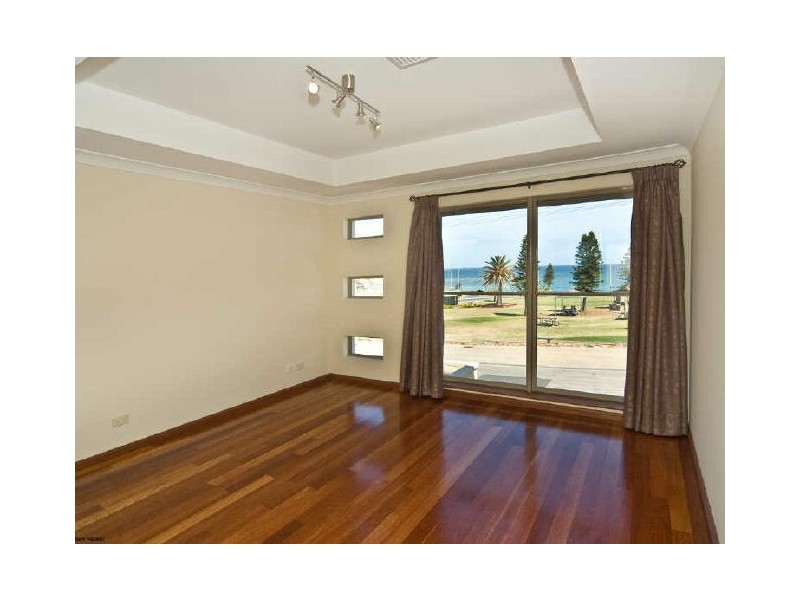 6A Grundy Terrace, Christies Beach SA 5165