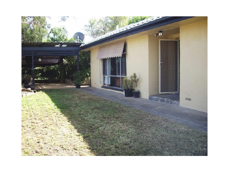 8 Avenell Avenue, Christies Beach SA 5165