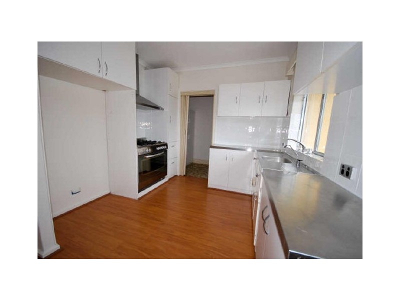 8 Avenell Avenue, Christies Beach SA 5165