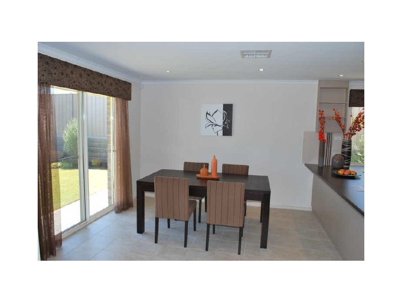 24 Corrimal Avenue, Noarlunga Downs SA 5168