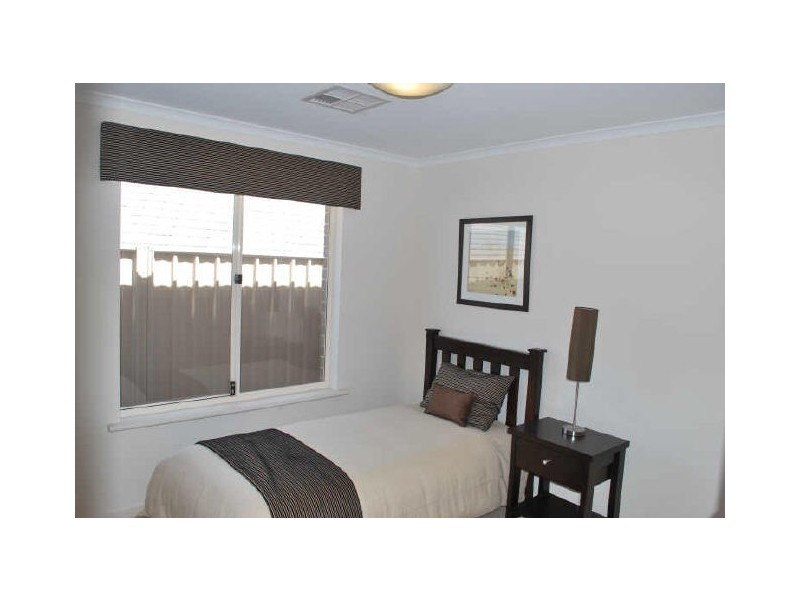 24 Corrimal Avenue, Noarlunga Downs SA 5168