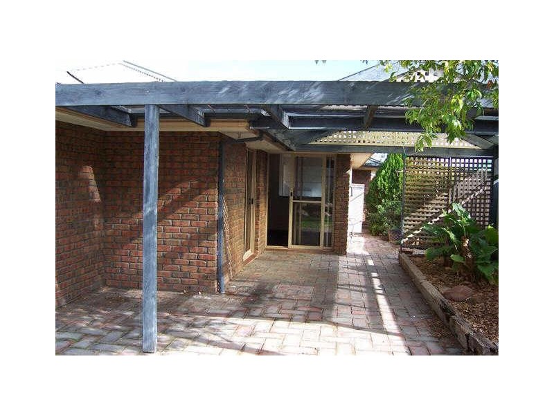 8 Seaspray Court, Seaford Rise SA 5169