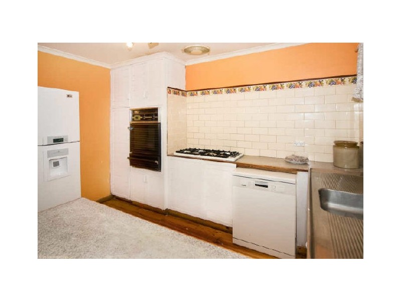 52 Maluka Drive, Happy Valley SA 5159