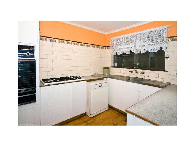52 Maluka Drive, Happy Valley SA 5159