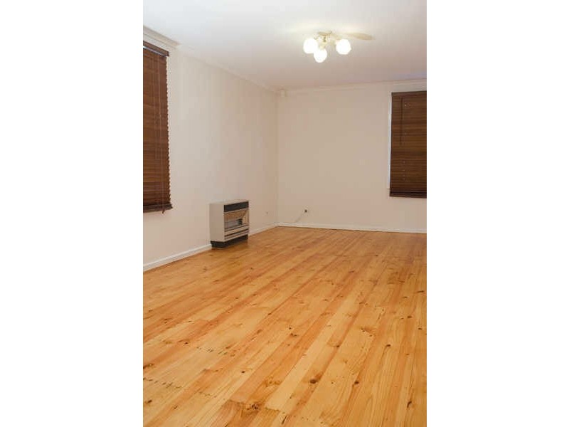 5 Tenterton Road, Christie Downs SA 5164