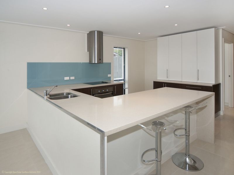 5 Kooraka Court, Hallett Cove SA 5158