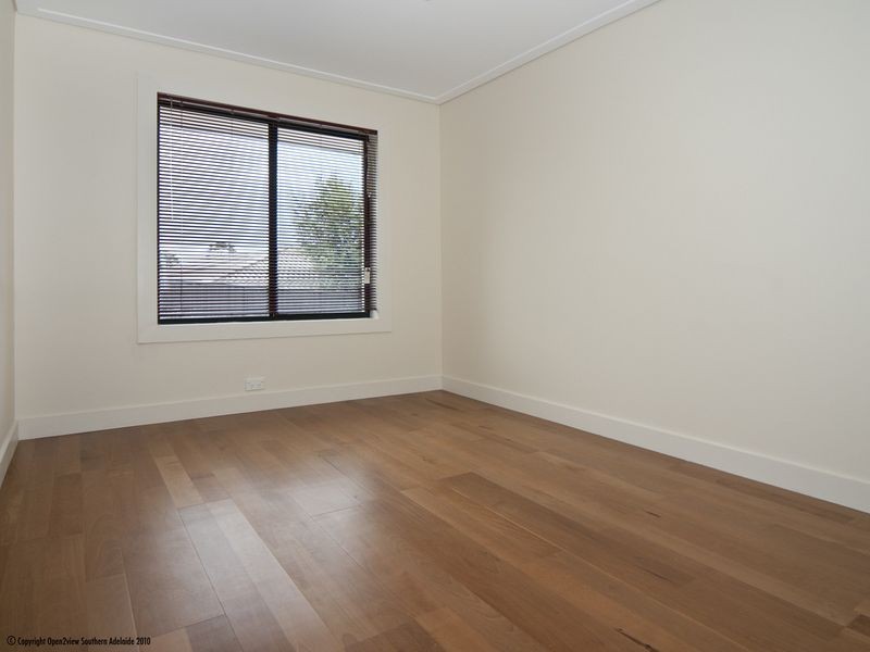 5 Kooraka Court, Hallett Cove SA 5158