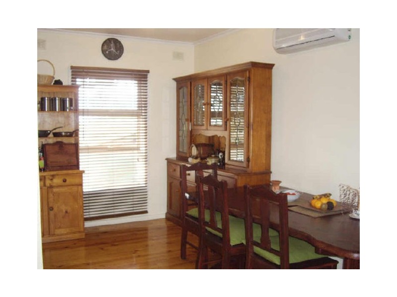 12 Tooma Street, O’sullivan Beach SA 5166