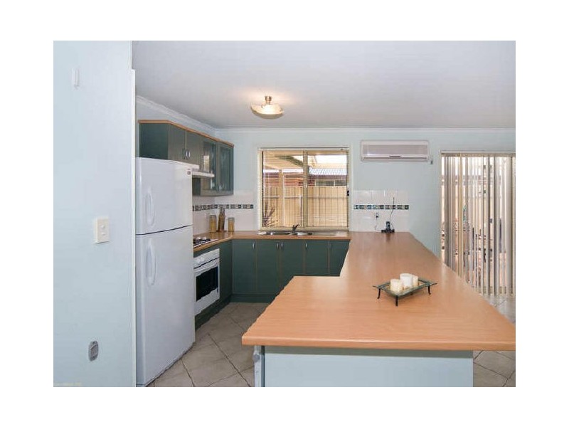 6 Chamberlain Drive, Christie Downs SA 5164
