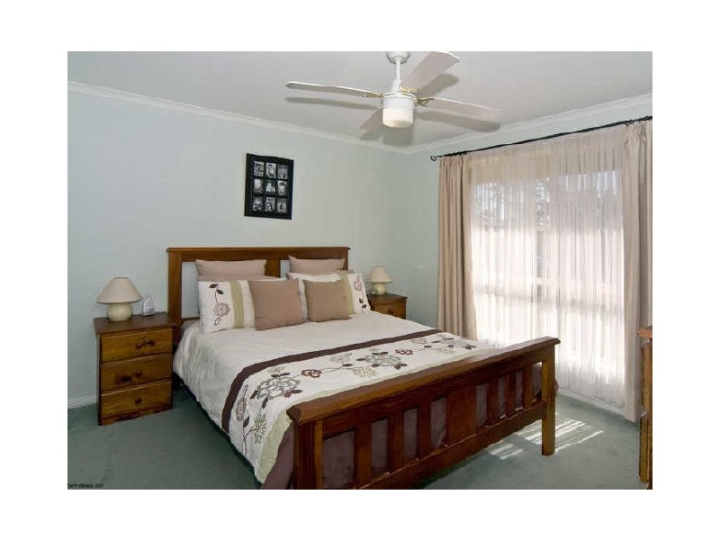 6 Chamberlain Drive, Christie Downs SA 5164