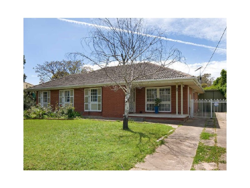 32 Christina Road, Christie Downs SA 5164