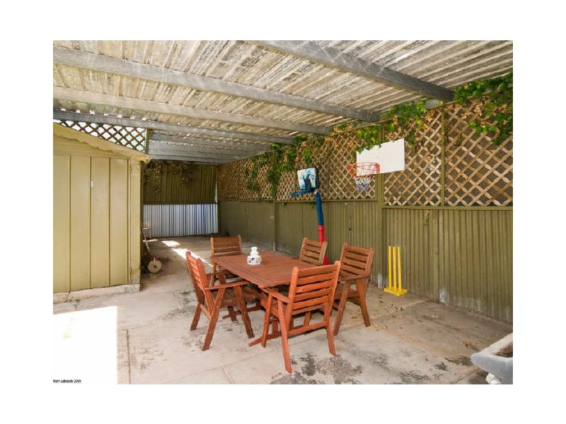 32 Christina Road, Christie Downs SA 5164