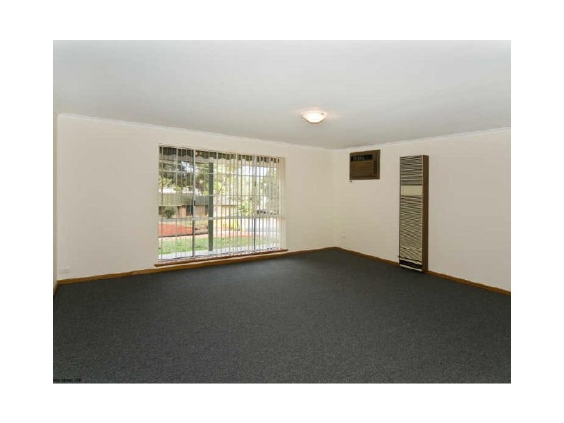 1A Regency Road, Happy Valley SA 5159