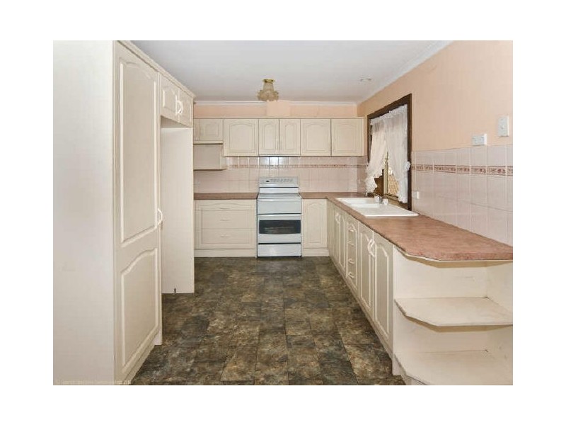 31 Haseldene Drive, Christie Downs SA 5164