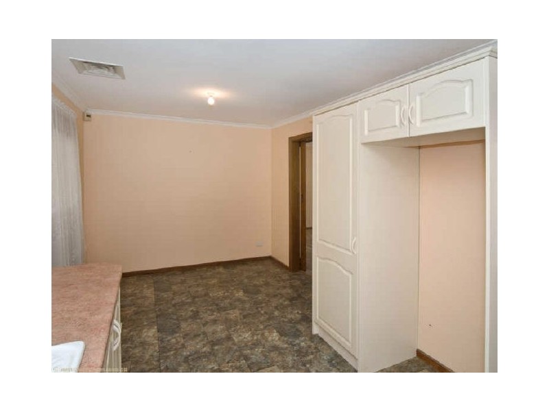 31 Haseldene Drive, Christie Downs SA 5164