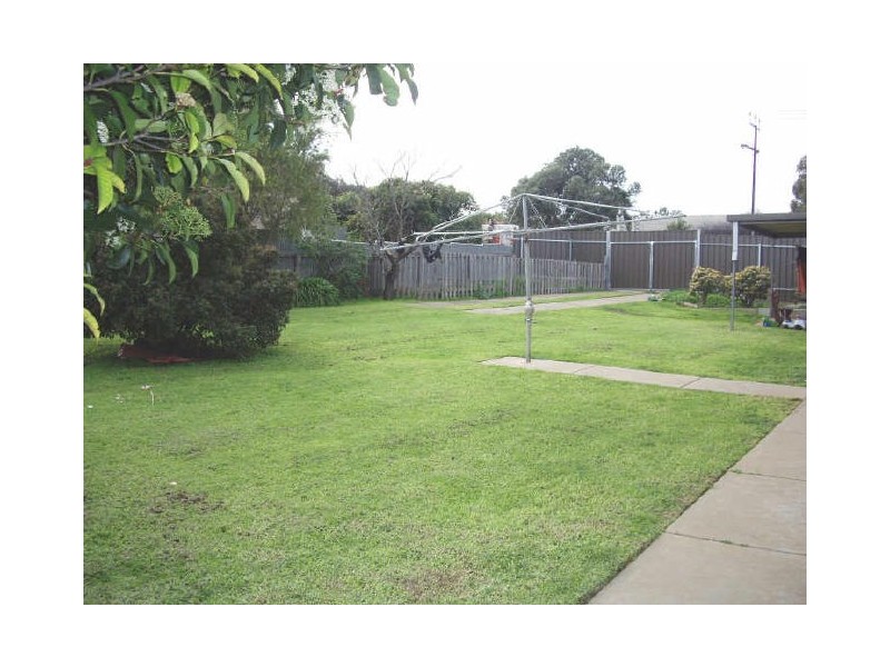 24 Osmund Crescent, Christie Downs SA 5164