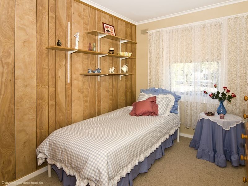 34 Christina Road, Christie Downs SA 5164