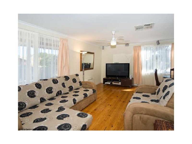 28 Amberleigh Close, Christie Downs SA 5164