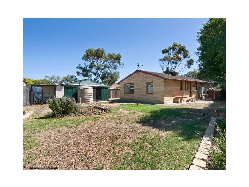 28 Amberleigh Close, Christie Downs SA 5164