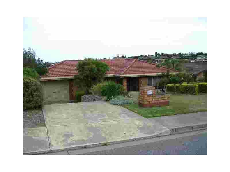 28 Zwerner Drive, Hallett Cove SA 5158