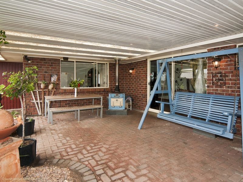 13 Goodrington Way, Moana SA 5169