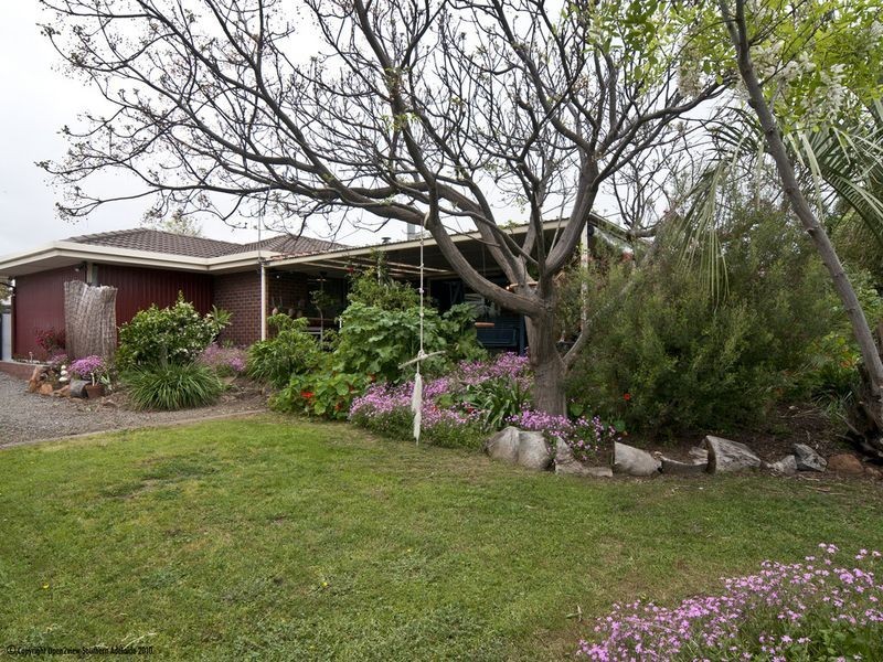 13 Goodrington Way, Moana SA 5169