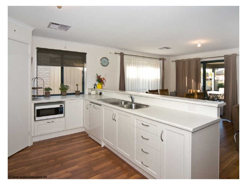 693 Grand Boulevard, Seaford Meadows SA 5169