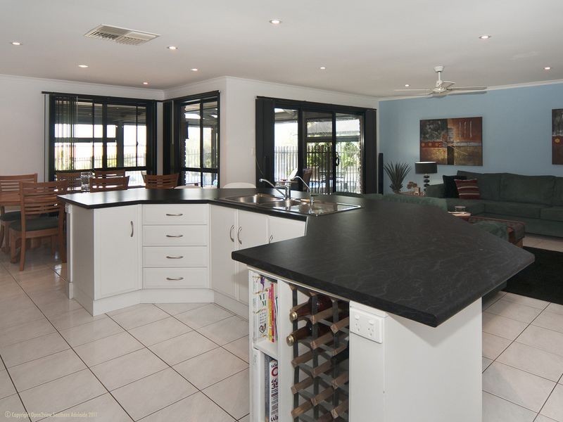 32 Parken Court, Noarlunga Downs SA 5168