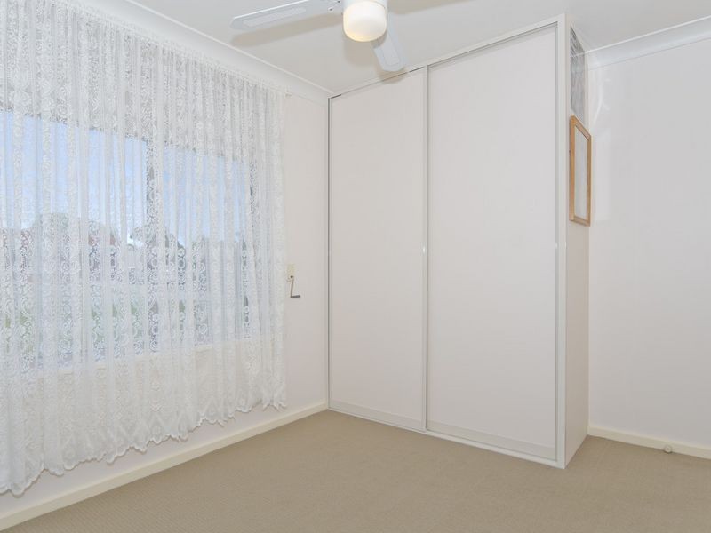 24 Woodstock Avenue, Christie Downs SA 5164