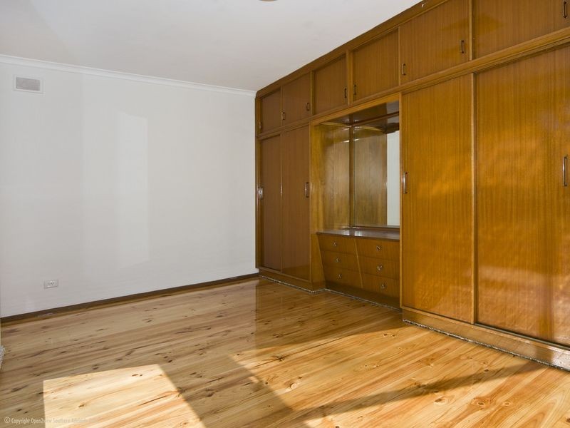 24 Maturin Avenue, Christies Beach SA 5165