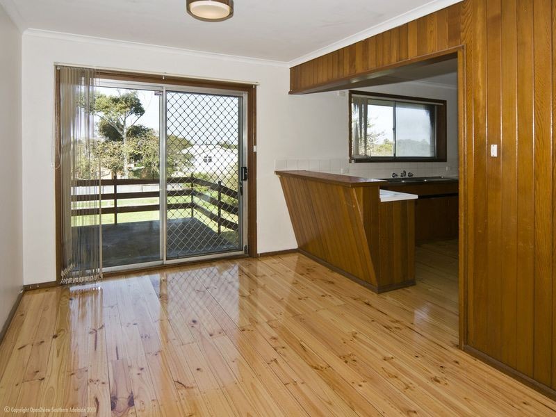 24 Maturin Avenue, Christies Beach SA 5165
