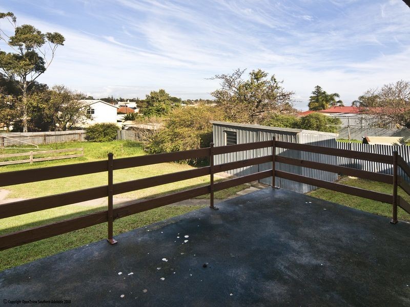 24 Maturin Avenue, Christies Beach SA 5165