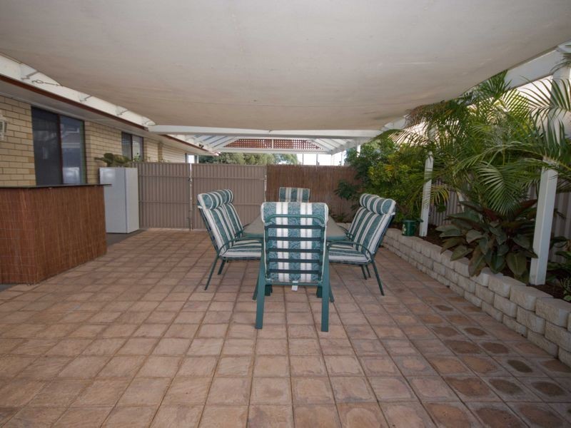 26 Williams Avenue, Hackham West SA 5163