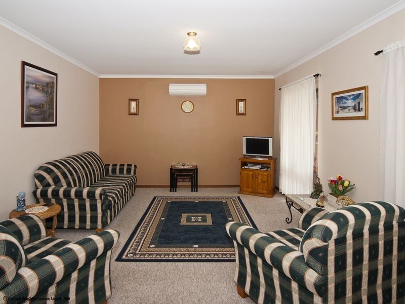7 Ardross Crescent, Morphett Vale SA 5162