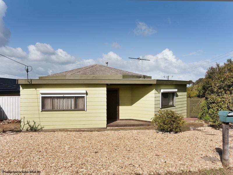 34 Penzance Avenue, Christies Beach SA 5165