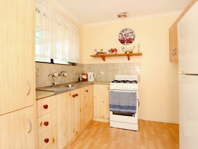 8 Africaine Court, Huntfield Heights SA 5163